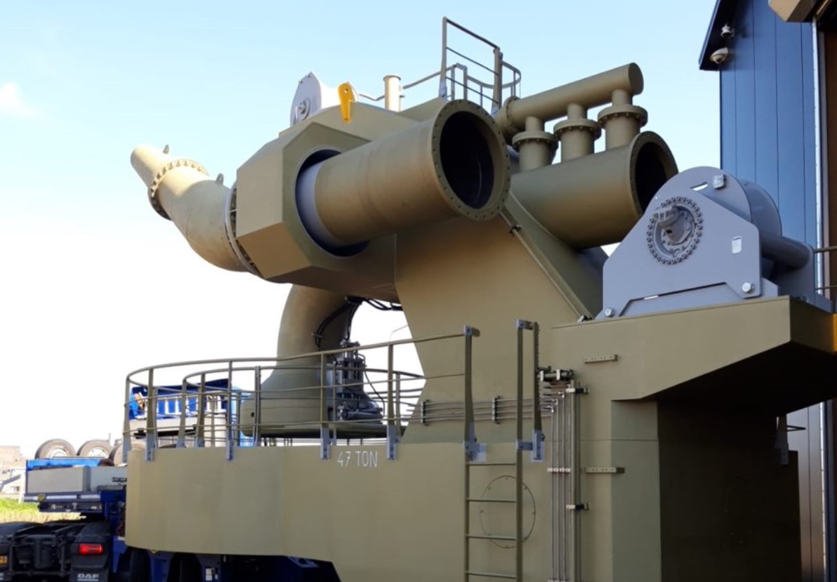 Straatman bow discharge coupling unit for TSHD