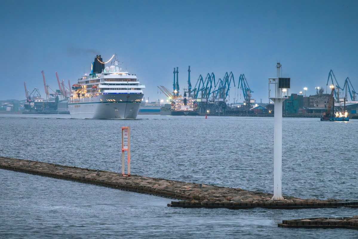 Port of Riga raises the bar - Dredging Today
